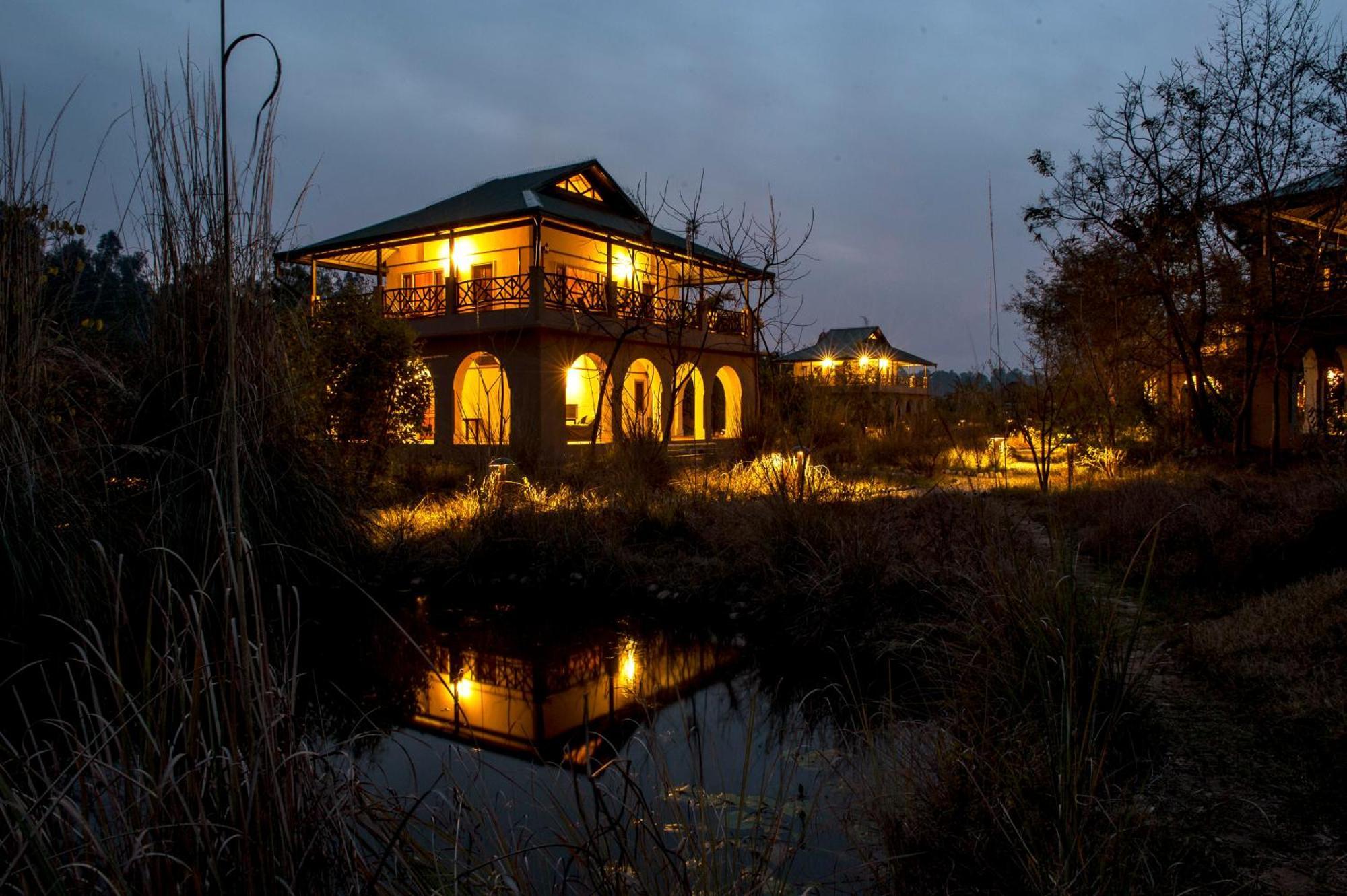 Jim'S Jungle Retreat Hotel Rāmnagar Buitenkant foto